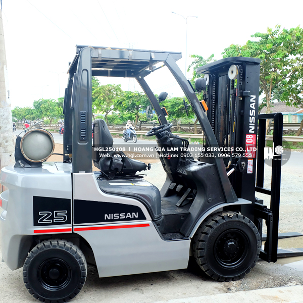 xe-nang-nissan-2.5-tan-P1F2A25D-108-B2