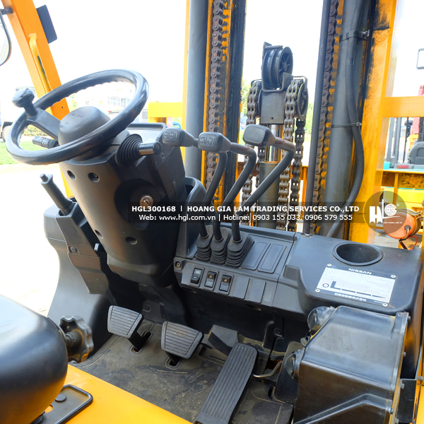 xe-nang-nissan-3-tan-UGL02A30W-168-p8