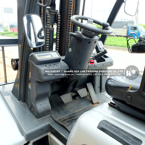 xe-nang-nissan-UG1D2A32LQ-197-p5