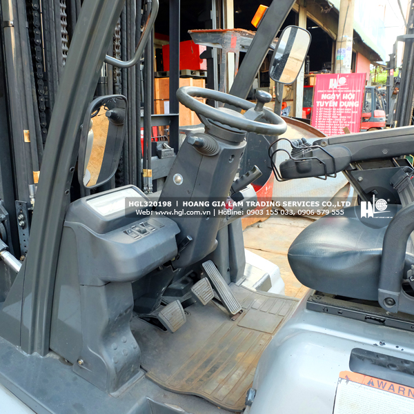 xe-nang-nissan-UG1D2A32LQ-198-p5