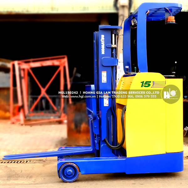 xe-nang-komatsu-1.5tan-FB15RL-11-242-hgl-4