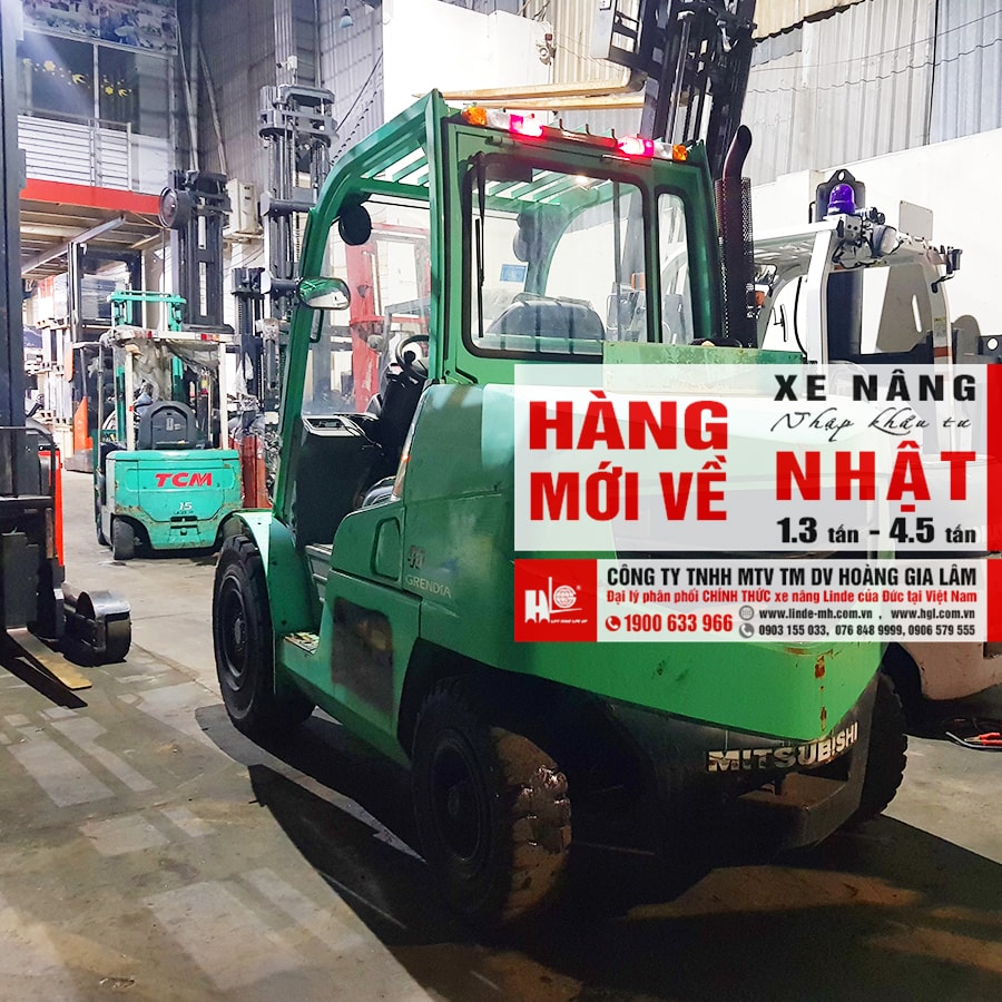 Hàng mới về 4.2020: 4 container xe nâng Nhật 1.3 tấn - 4.5 tấn